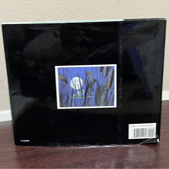 Tuesday by David Wiesner Illustrated Picture Book Hardcover Kids 1991 90s - Picture 3 of 10